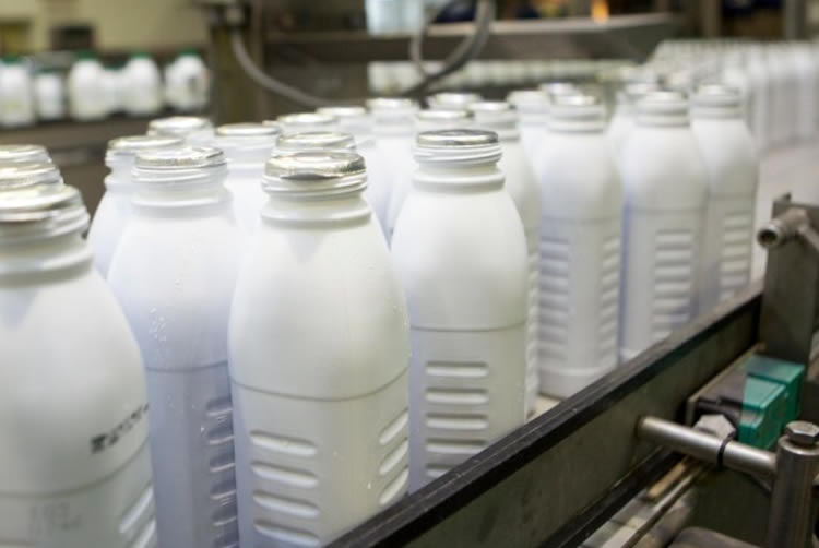 Las exportaciones de lácteos de EE.UU. caen un 7% en 2023