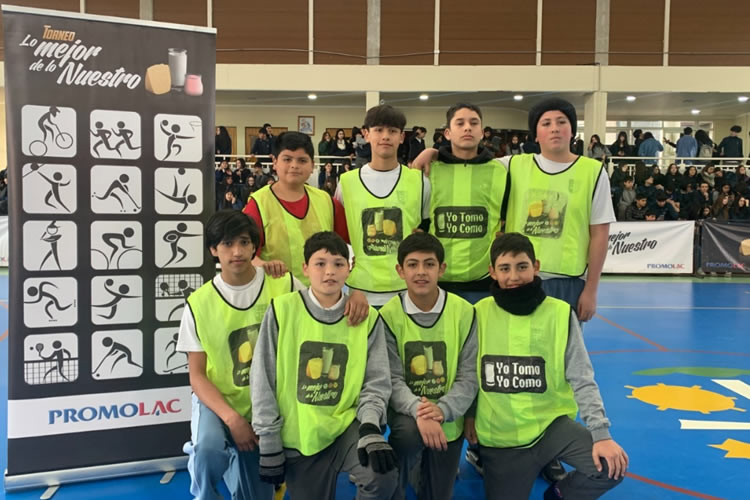 “Yo Tomo Leche” promueve el deporte en liceos y colegios del sur 