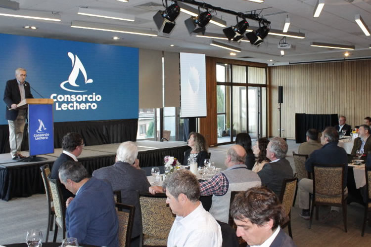 Sector lácteo chileno proyecta su futuro
