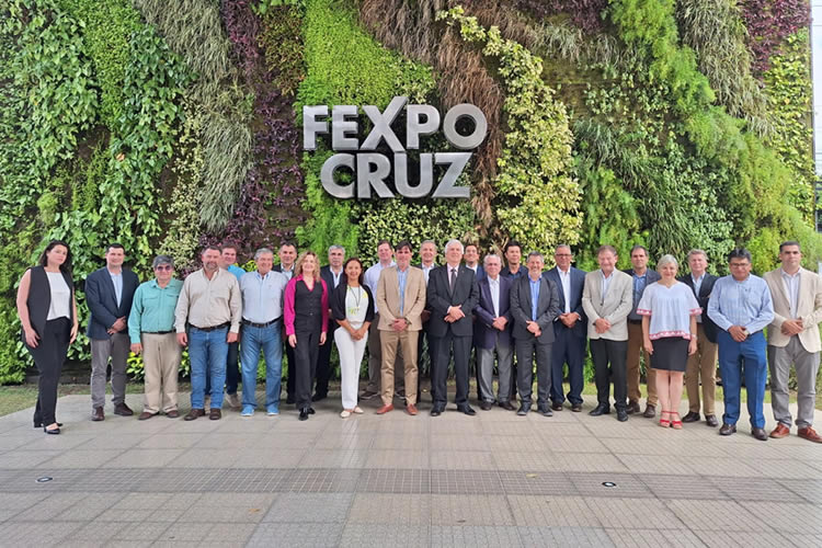 Fedeleche participa en la reunión del Consejo Directivo de FEPALE