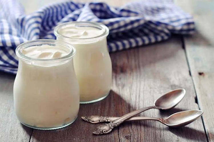 Mitos y verdades sobre el yogur, un alimento clave en la infancia