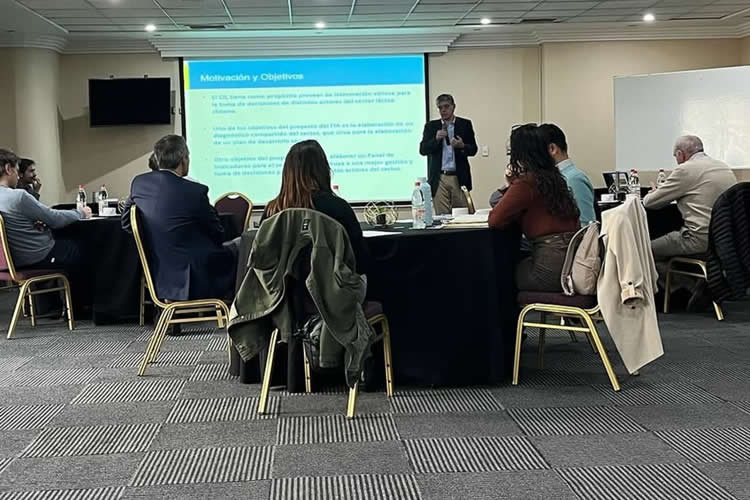 Centro de Información Láctea realizó taller de indicadores sectoriales
