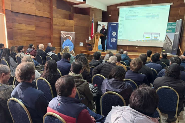 Seminario abordó desafíos y experiencias en sistemas de ordeño robótico de vacas lecheras
