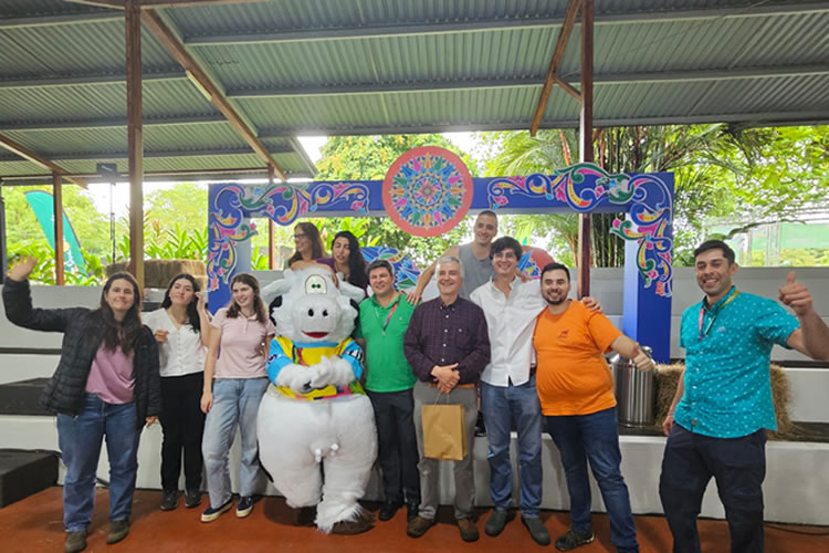 Chile se compromete con el futuro del sector lácteo: Será anfitrión del Séptimo Encuentro Panamericano de Jóvenes Lecheros 