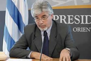  Uruguay quiere ampliar relaciones comerciales con China tras bloqueo de Brasil