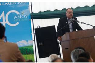 Walker: “La agricultura se hace con certezas y con agua”