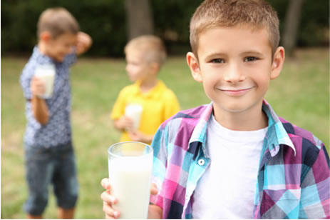 Sobre la importancia de la leche en la alimentación del niño