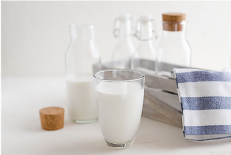 (con ayuda de la ciencia) ocho tópicos falsos sobre la leche