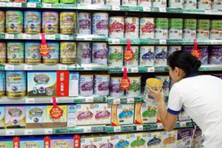En marzo China importó 76,6% más de leche en polvo entera 