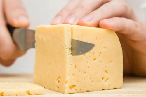 El queso y el suero impulsan las exportaciones de Estados Unidos por sexto mes consecutivo 