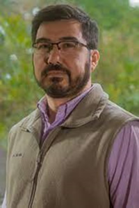 RODRIGO ARIAS I., ACADÉMICO DEL INSTITUTO DE PRODUCCIÓN ANIMAL Y DIRECTOR DEL DOCTORADO EN CIENCIAS AGRARIAS DE LA UNIVERSIDAD AUSTRAL DE CHILE