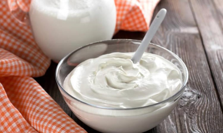 El yogur, un potente nutriente para tu piel y cabello