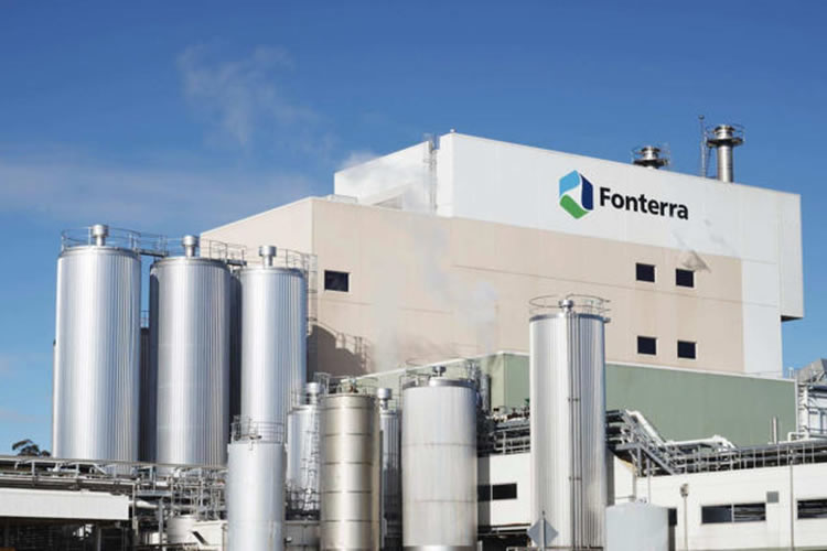 Fonterra mantiene la propiedad total de la empresa australiana
