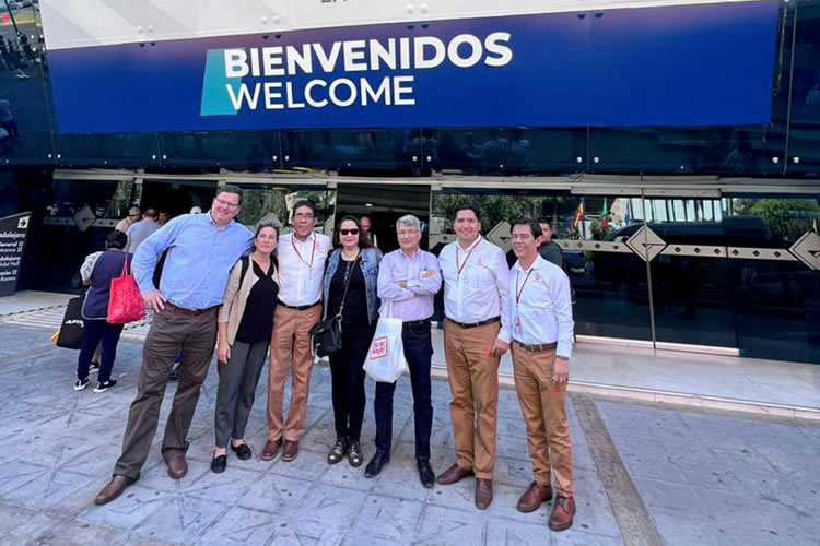 Fedeleche impulsa Chilemilk en exposición líder en alimentos de México