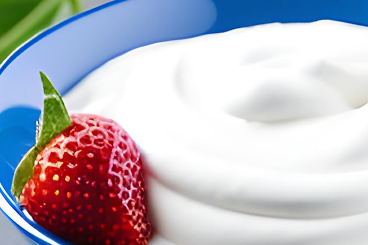 Así afecta positivamente a la salud comer un yogur todos los días