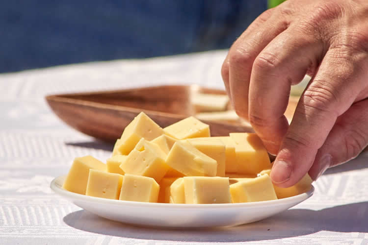 Demanda de queso se mantiene estable en los tres últimos años pese a menor consumo de lácteos