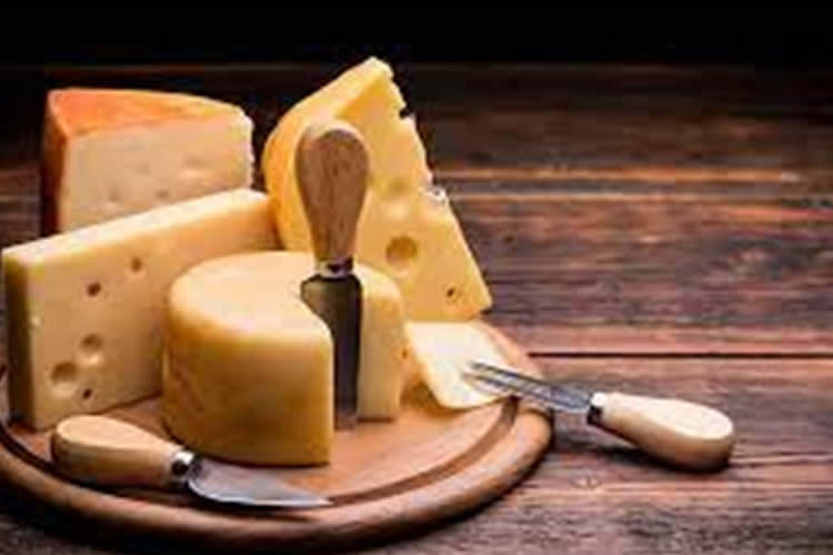 Cómo diferenciar un queso real y de uno que es imitación