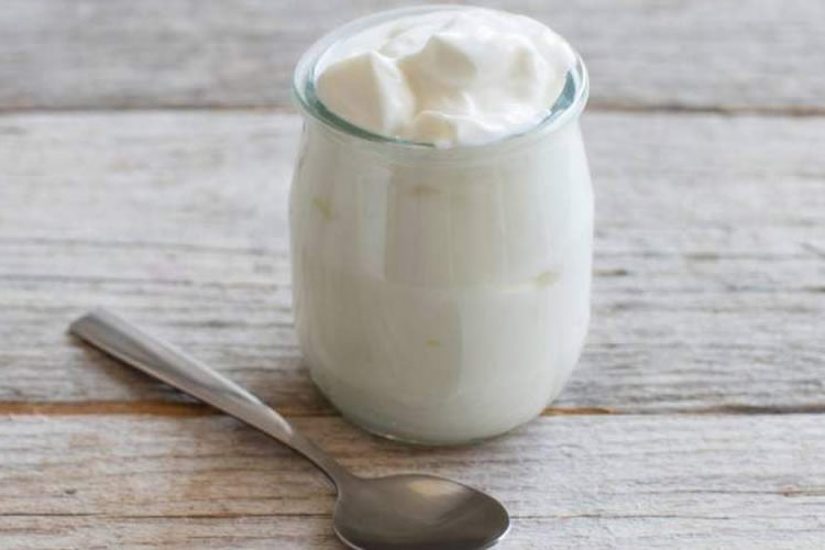 Batido, natural o griego: guía con los distintos (y mejores) yogures del mercado