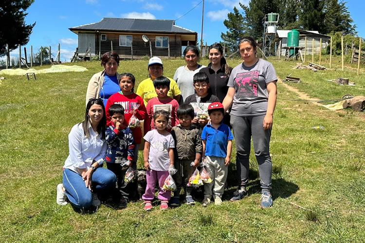 Donaciones lácteas brindan alegría a niños y niñas de Osorno  