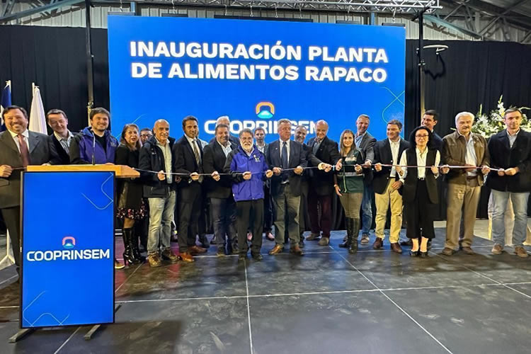 Cooprinsem inaugura moderna planta de alimentos 