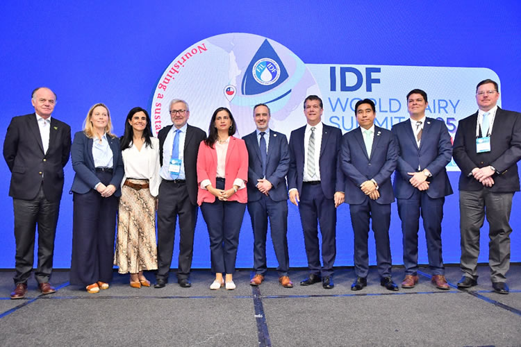 Sostenibilidad, ciencia e innovación para proyectar al sector lácteo chileno al mundo