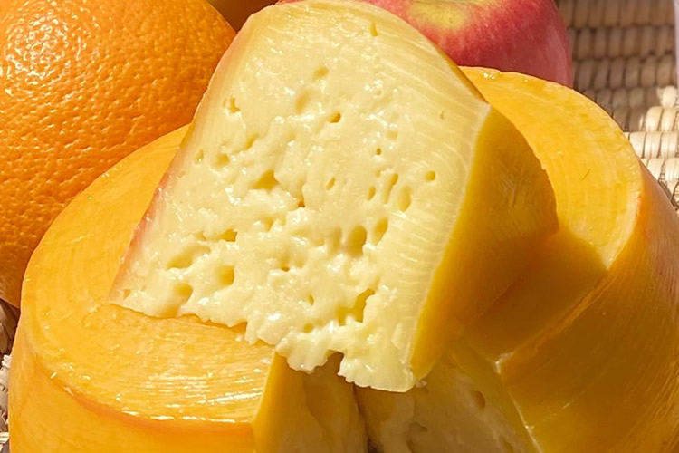 Día Mundial del Queso: mercado chileno combina consumo masivo y nuevas tendencias con tres tipos de consumidores