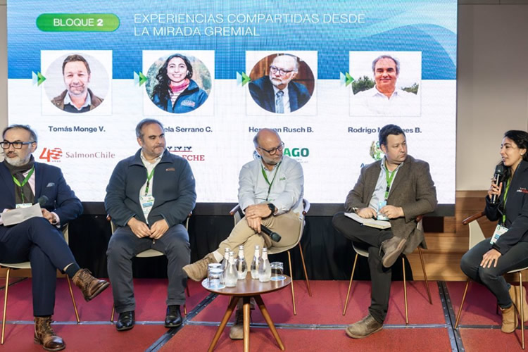 IA y sustentabilidad marcaron el debate en seminario alimentario en Puerto Varas