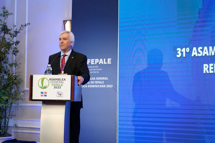 FEPALE anuncia cumbre panamericana de la leche en Medellín