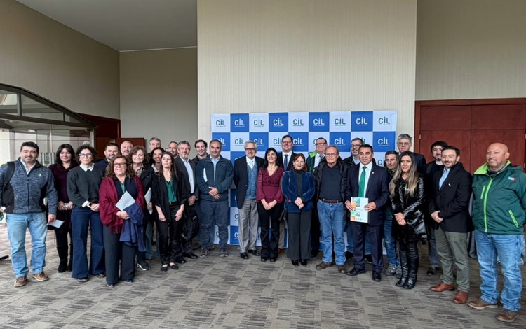 Presentan diagnóstico e indicadores para la cadena láctea nacional