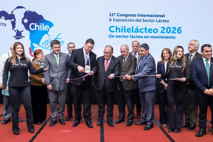 Chilelácteo 2026: Con innovación tecnológica y sustentabilidad: Autoridades y gremios delinean agenda colaborativa para potenciar competitividad y proyección internacional del sector
