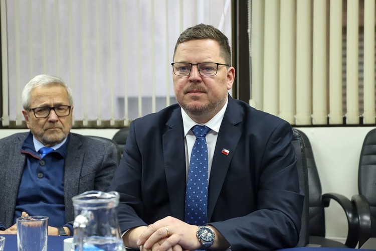 Fedeleche y Ministerio de Agricultura fijan hoja de ruta para elevar consumo y abrir exportaciones a Indonesia