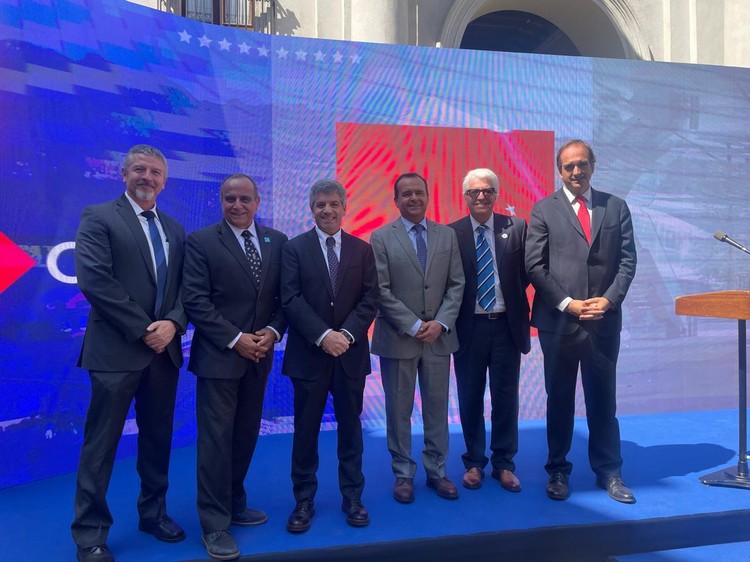 Fedeleche y Exporlac destacan participación del sector lácteo en lanzamiento de Choose Chile